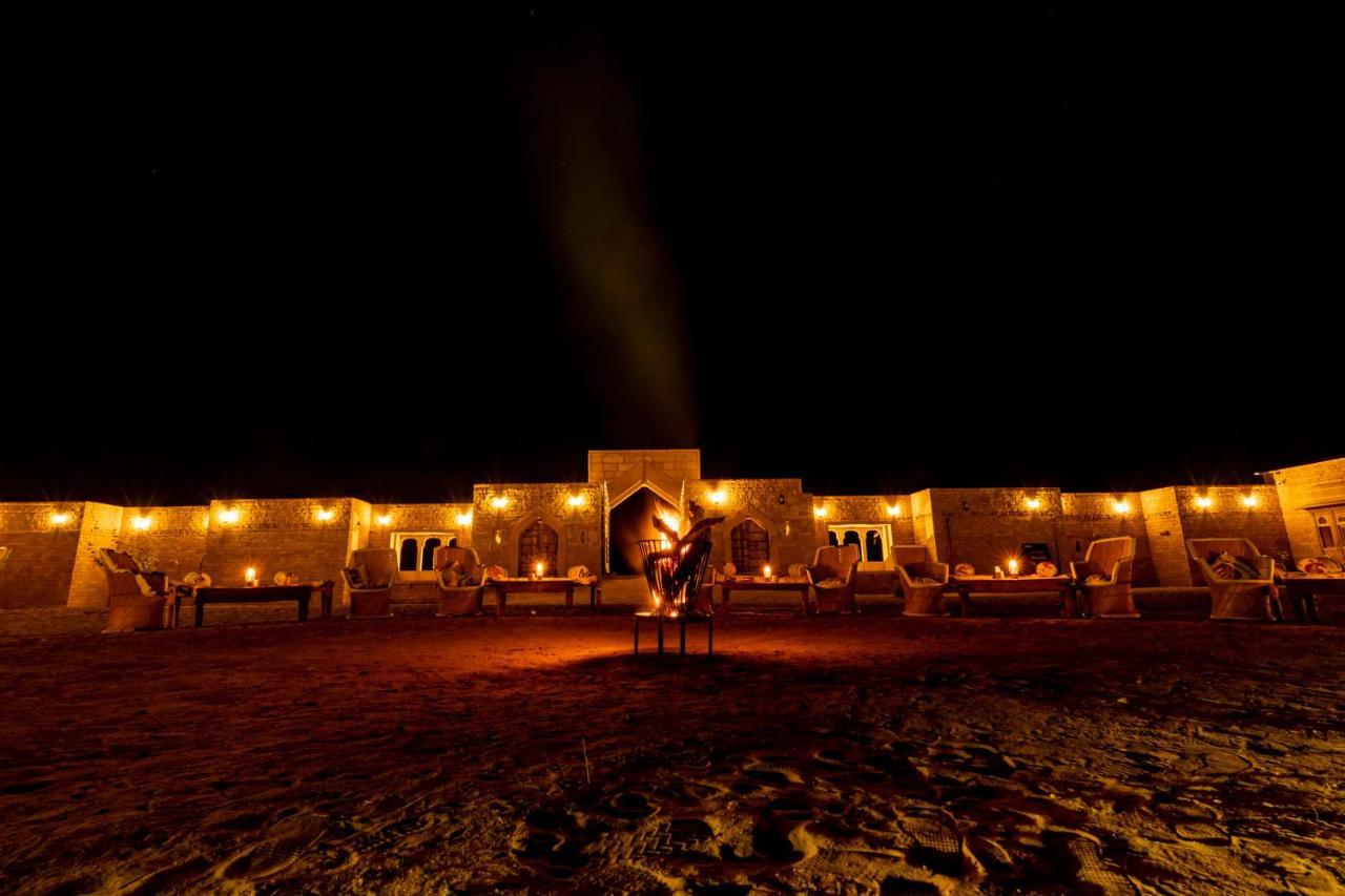 Отель The Kafila Desert Camp Sam Экстерьер фото