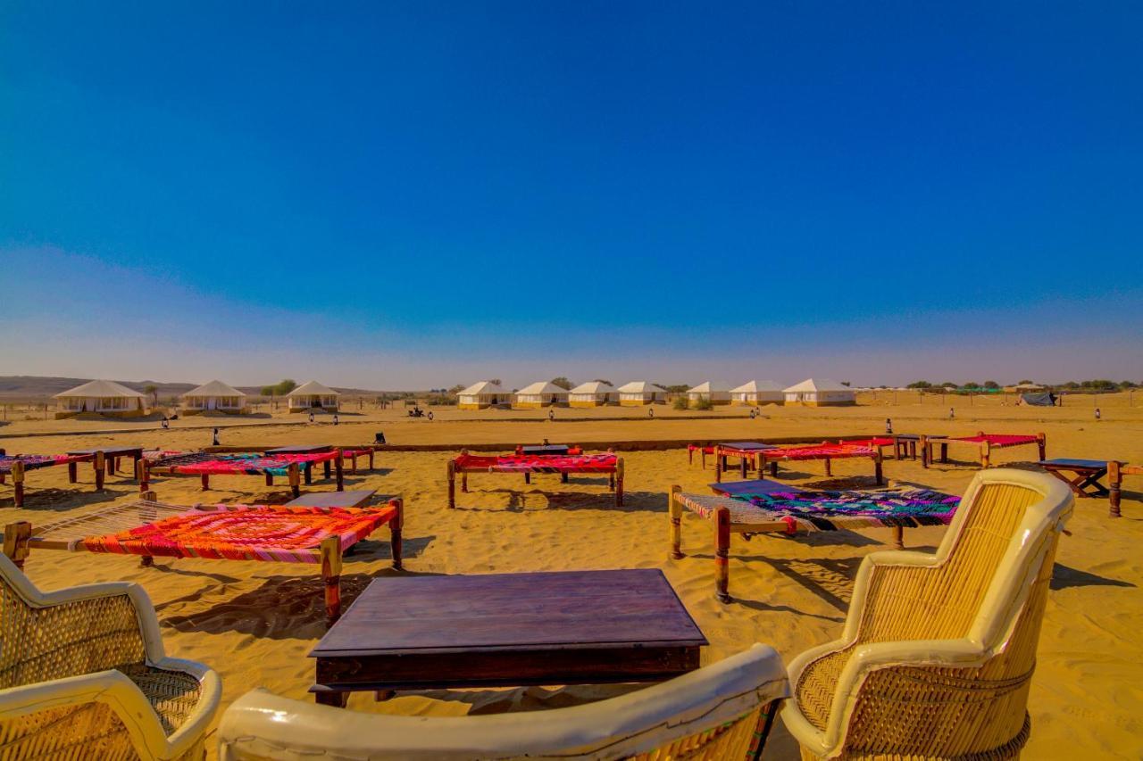 Отель The Kafila Desert Camp Sam Экстерьер фото